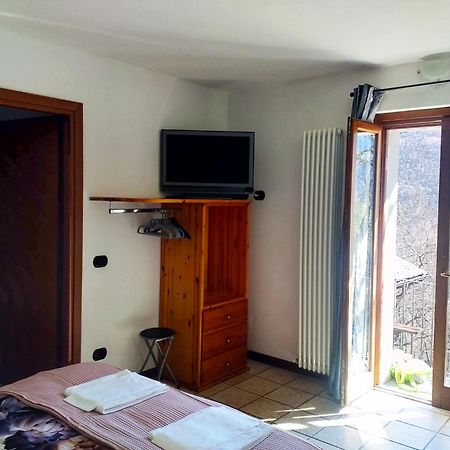 Agriturismo La Fonte Di Mariella Граведона Екстер'єр фото