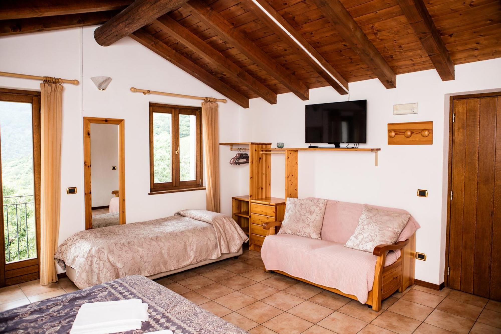 Agriturismo La Fonte Di Mariella Граведона Екстер'єр фото